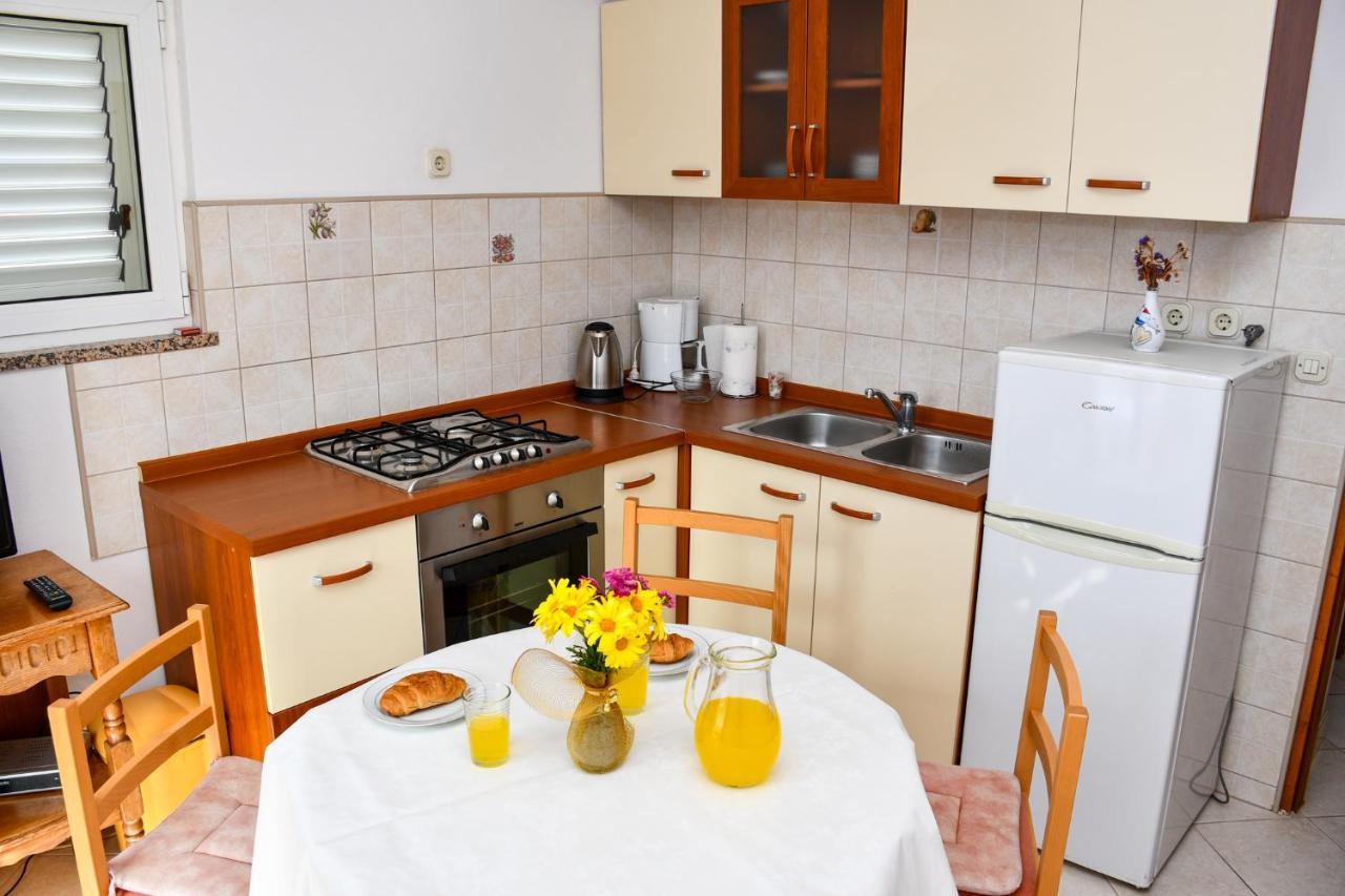 Apartament Mara Ražanac Zewnętrze zdjęcie